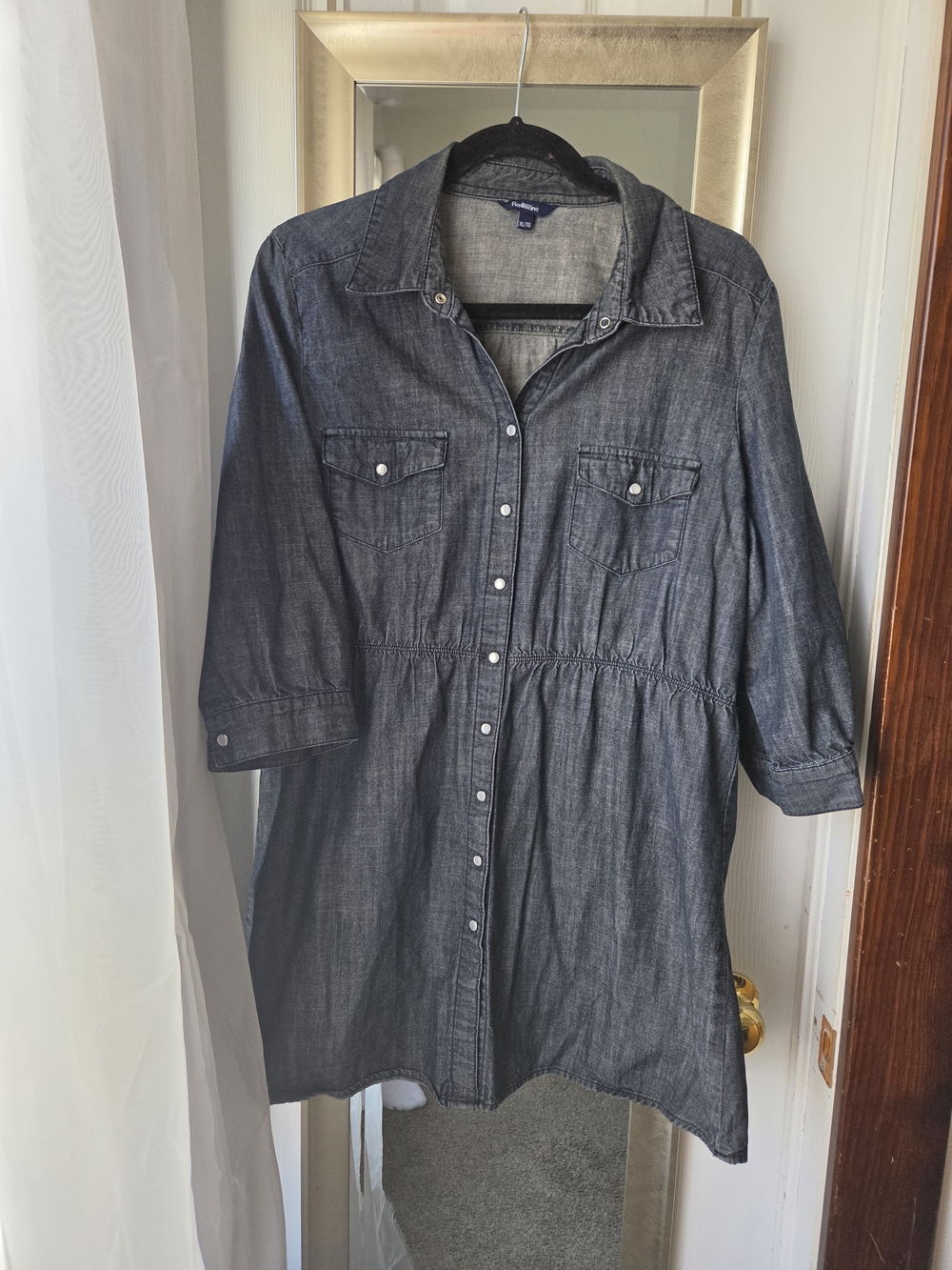 Reitmans Navy and Light Blue Denim Shirt Collar Detail